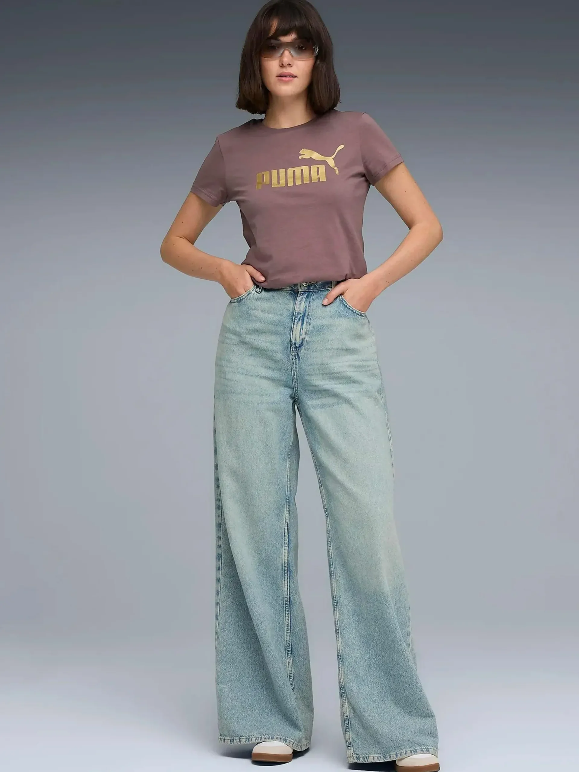 ess metallic tee logo w