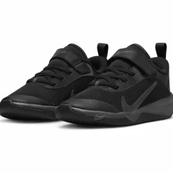 nike omni multi-court k